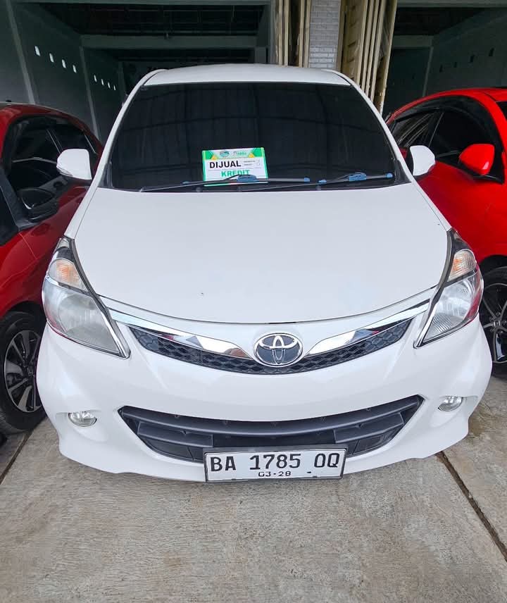 AVANZA VELOS LUXURY 1.5 M/T