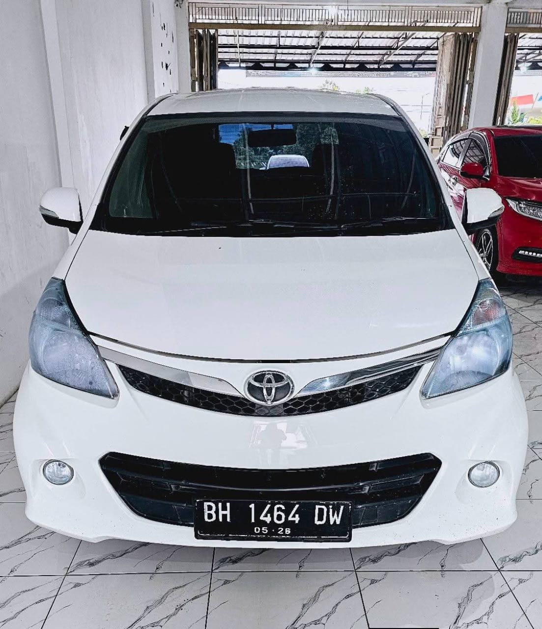AVANZA VELOZ 1.5 AT 2012