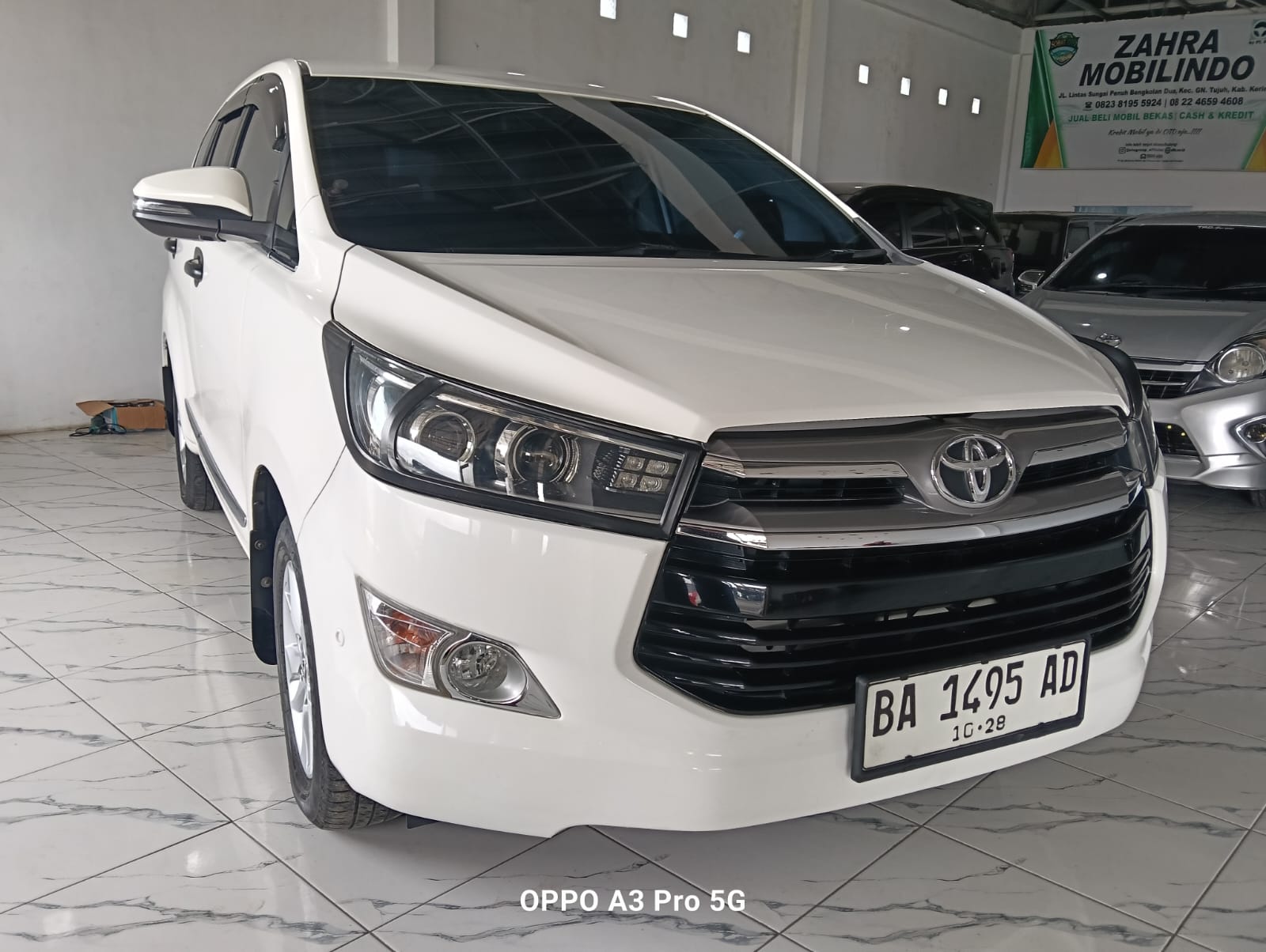 TOYOTA INNOVA V  MT 2019